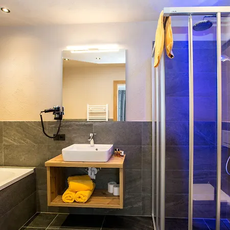 Alpinium - Inklusive Super Sommer Card *