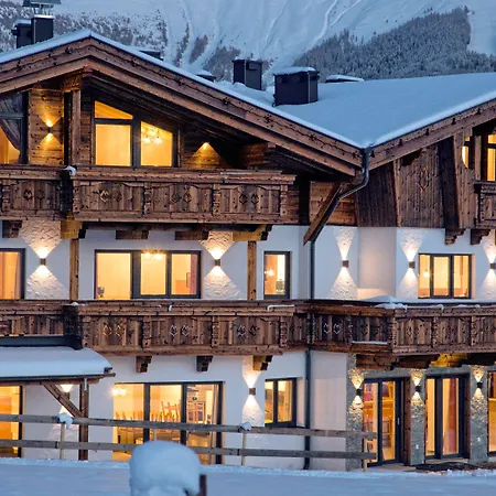 Alpinium - Inklusive Super Sommer Card Fiss