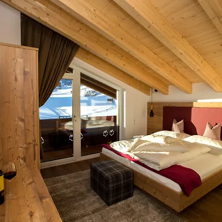 Alpinium - Premium Apartments Fiss