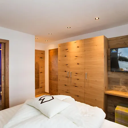 Alpinium - Inklusive Super Sommer Card Appartement Fiss