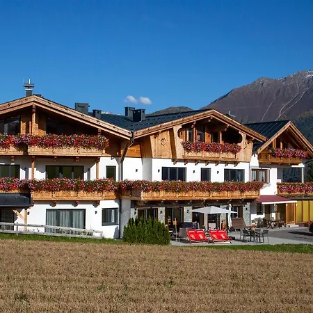 Alpinium - Inklusive Super Sommer Card * Фис