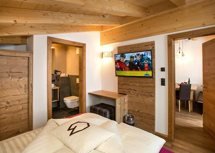 Alpinium - Inklusive Super Sommer Card * فس