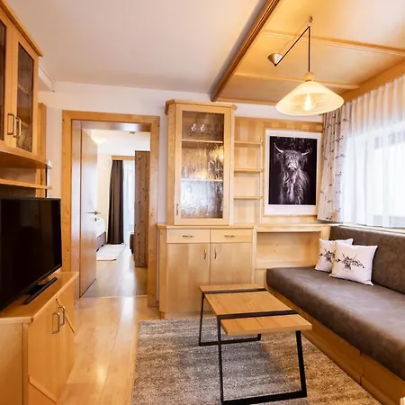 Alpinium - Inklusive Super Sommer Card Apartment Fiss