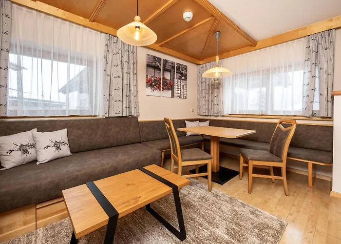 アパート Alpinium - Inklusive Super Sommer Card フィス