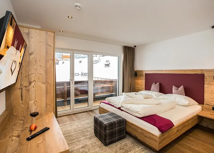 Alpinium - Inklusive Super Sommer Card アパート *